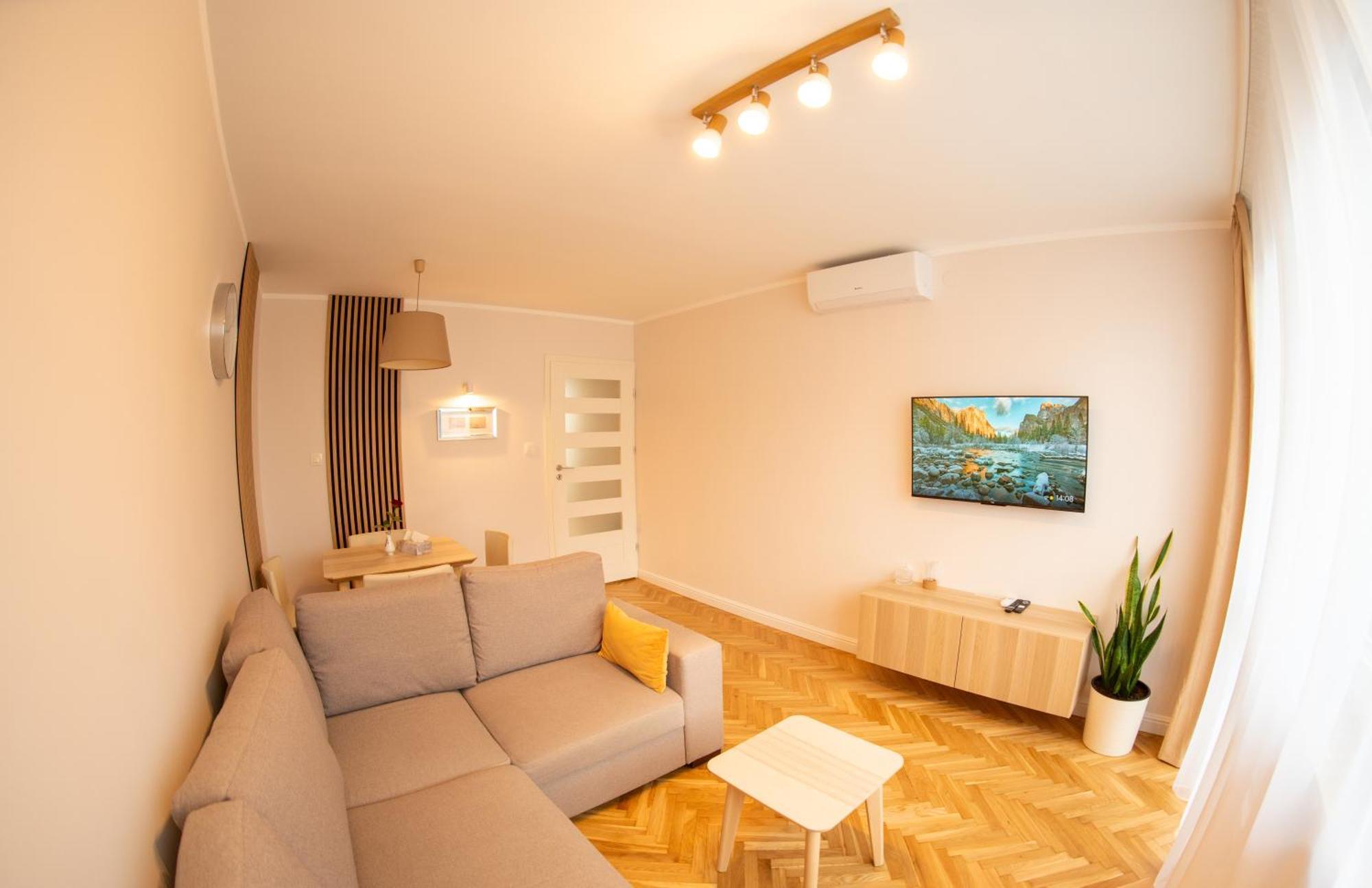 Apartament Gold 61 바르샤바 외부 사진