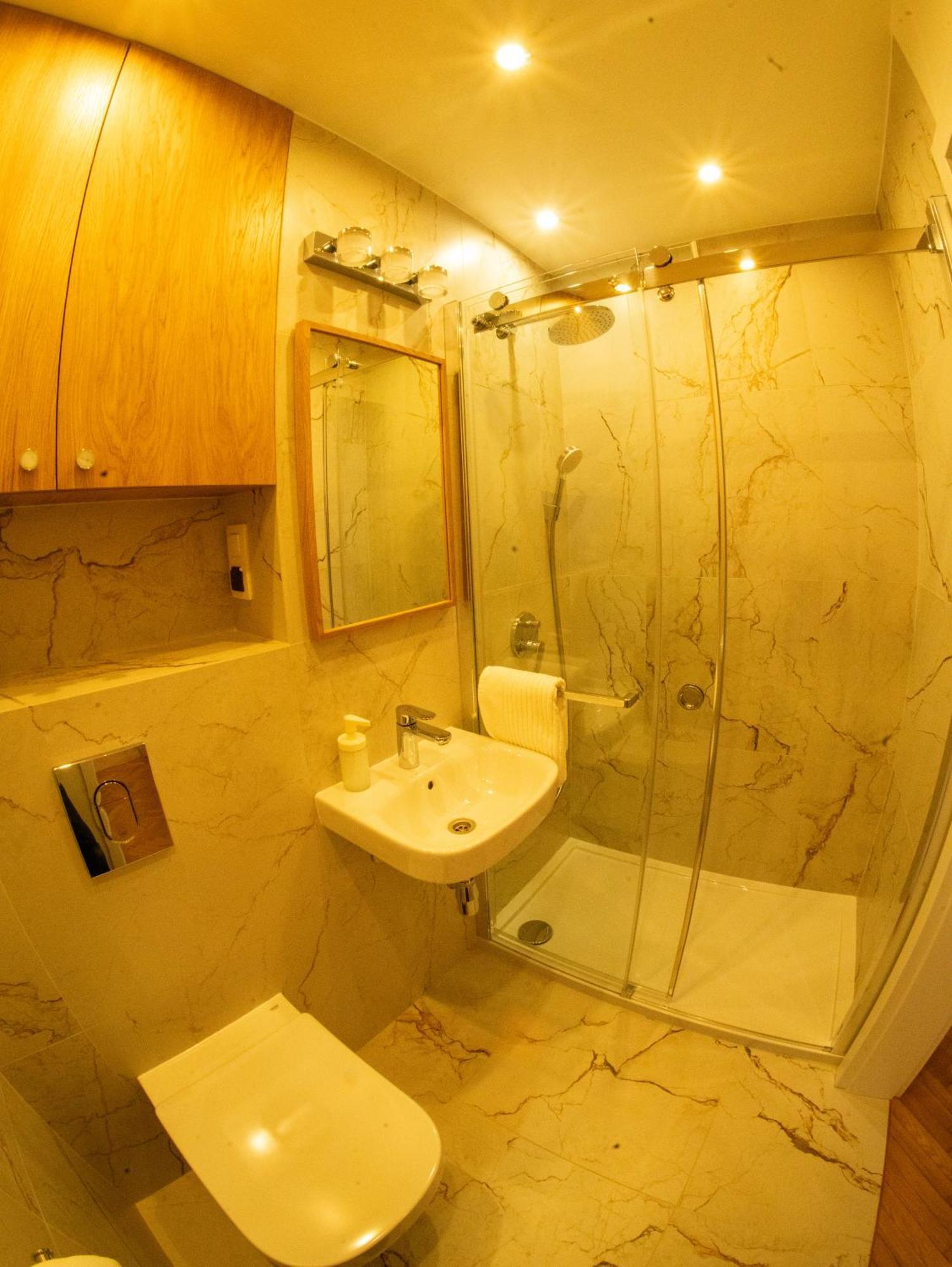 Apartament Gold 61 바르샤바 외부 사진